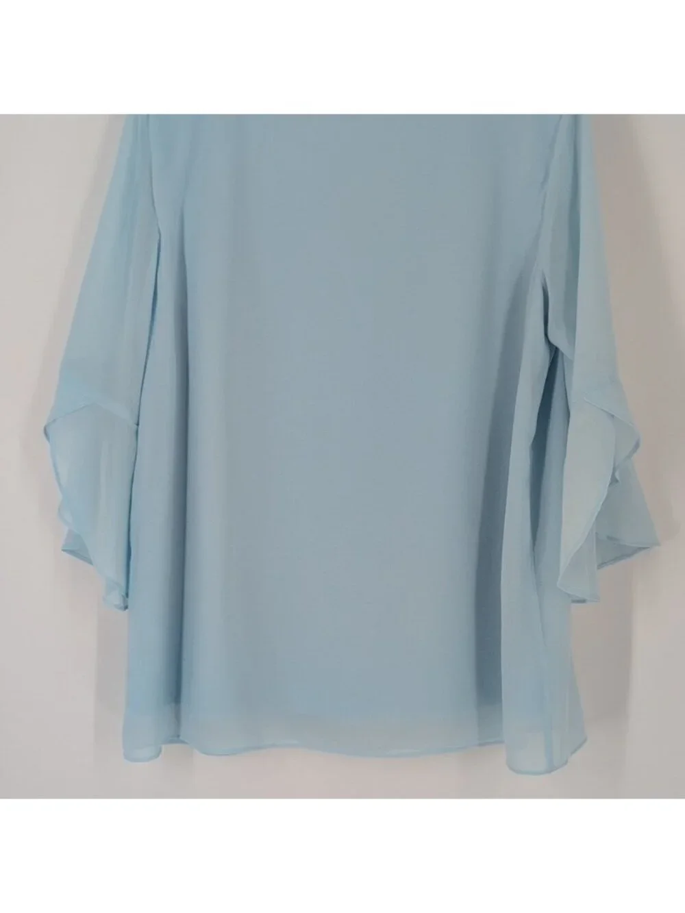 Light Blue Blouse Size Large GREAT CONDITION! - Picture 7 of 15
